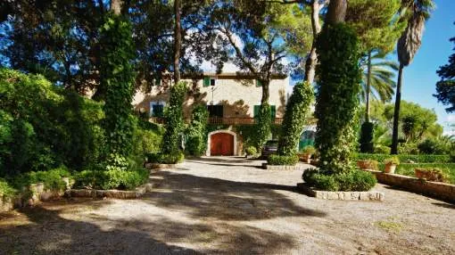 Ancient Majorcan Manor close to Manacor Ancient Majorcan Manor close to Manacor